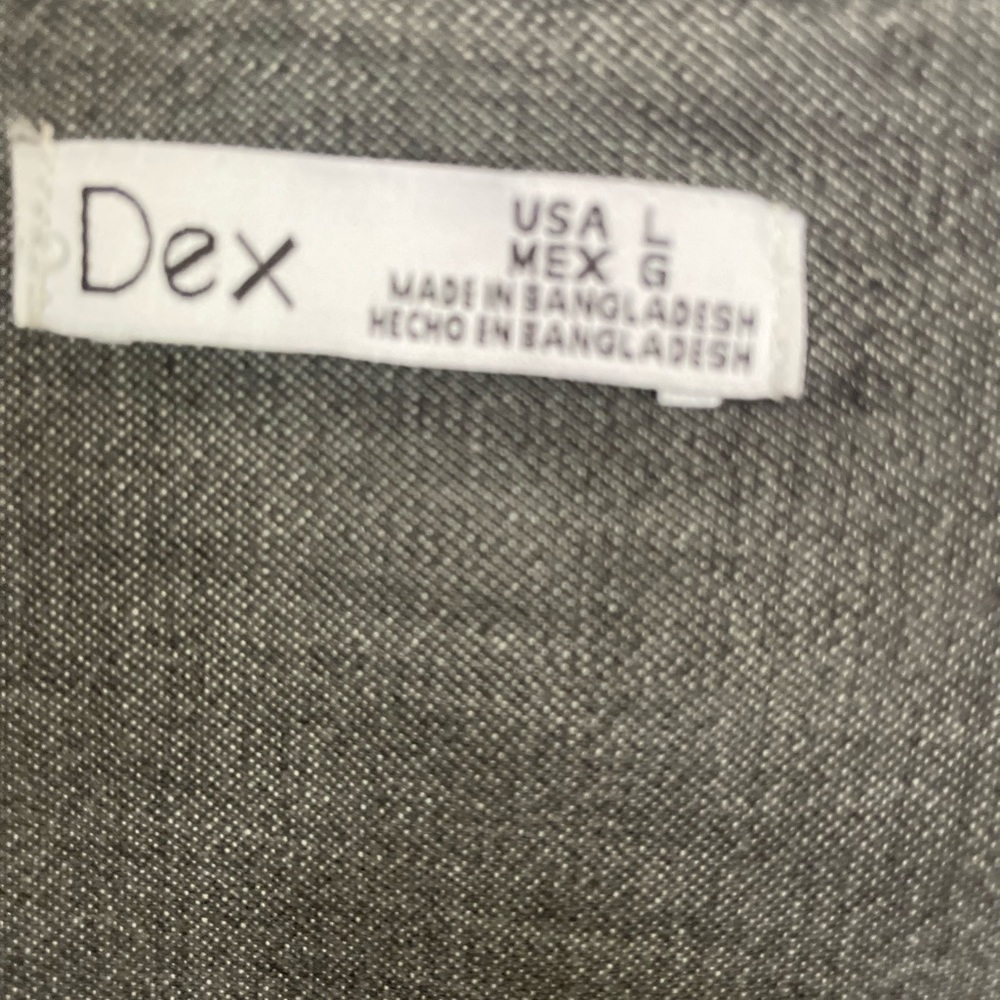 DEX gray chambray romper. Women’s Large. - Picture 9 of 10